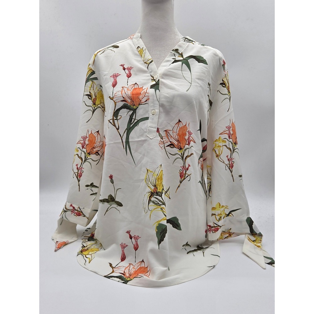 Philosophy Republic Clothing Women's M White Floral Tie Cuff Blouse NWT 101-445